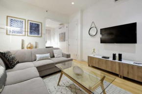 Quaint Fully Furnished 2BR Apartment Midtown West
